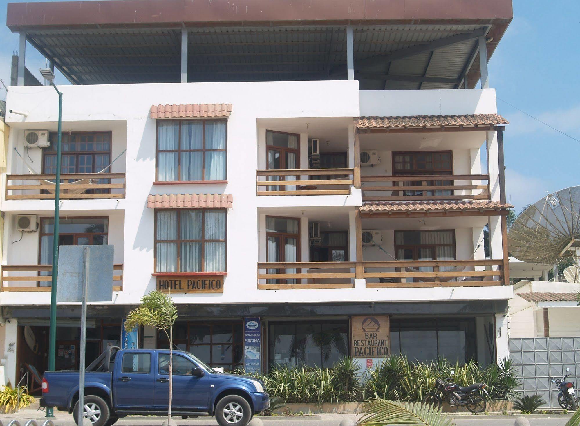 Hotel Pacifico Puerto Lopez Exterior photo