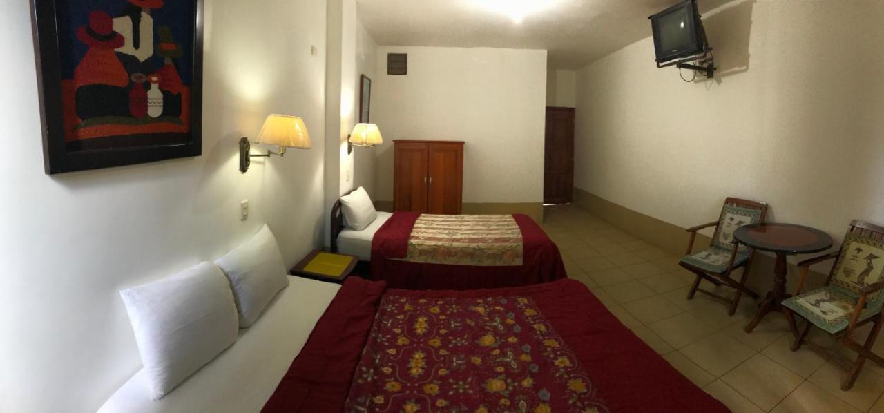 Hotel Pacifico Puerto Lopez Room photo